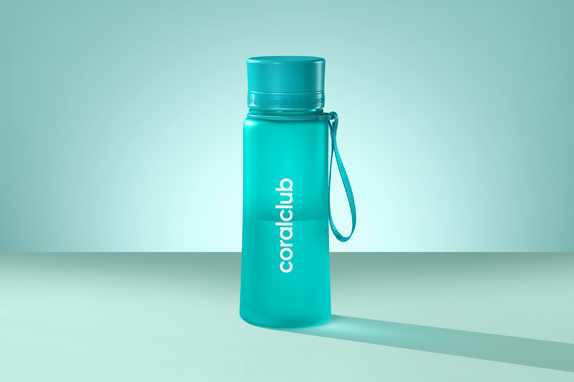 Coralclub пластик бөтөлкөсү, көгүлтүр